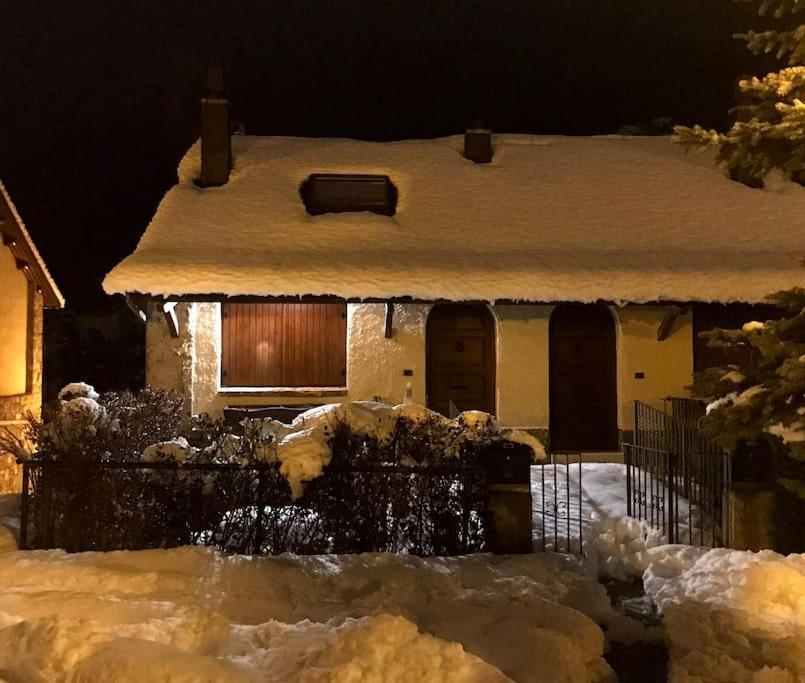 Casa Rustica Familiar En Los Pirineos Biescas  Exterior foto